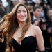 Shakira regresa al top 10 mundial de Spotify con su canción «Acróstico»