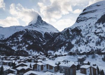 Tres montañistas de Países Bajos hallados muertos en Suiza