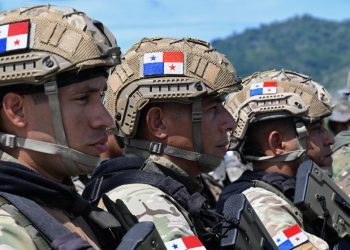 Panamá lanza operación contra bandas criminales en selva del Darién