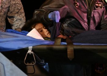 «Mi mamá se murió»: Imágenes inéditas del rescate de niños en la selva de Colombia