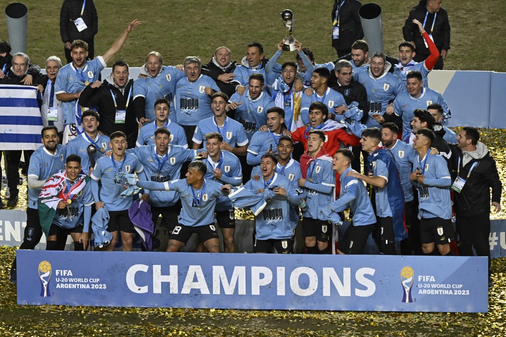 Uruguay derrota 1-0 a Italia y gana por primera vez un Mundial Sub-20