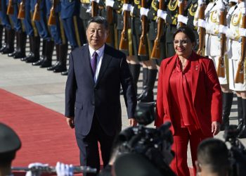 China promete a Honduras empezar pronto negociaciones para acuerdo comercial