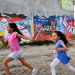 «Traductores», un cortometraje que aborda el complejo rol de los niños migrantes en EE. UU.