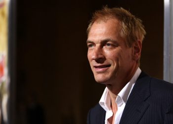 Restos hallados en California son del actor Julian Sands