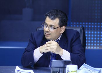 Magistrado del FMLN critica iniciativa del Ejecutivo