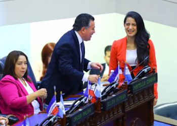 APES no defiende libertad de expresión ni de prensa