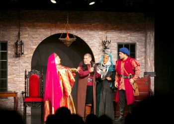 Afiliados de CONFIA disfrutaron de una noche de teatro