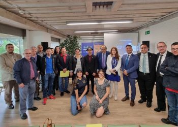 Salvadoreño participó en Feria de Libro, en Madrid