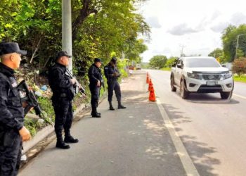 Autoridades intensifican patrullajes y retenes como parte de ofensiva contra pandillas