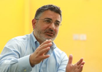 Empresa estadounidense de BPO instala operaciones en El Salvador