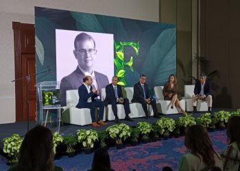 Forbes destaca el impulso de la economía verde en El Salvador