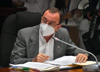 Gobiernos de ARENA y FMLN favorecieron con proyectos a la UCA