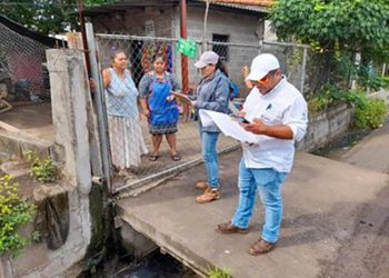 Ministerio de Vivienda tramita escrituras a familias migueleñas
