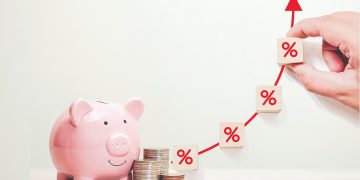Los créditos bancarios en El Salvador crecieron 9.2 % hasta mayo