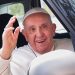 El papa Francisco en reposo tras una operación en el abdomen