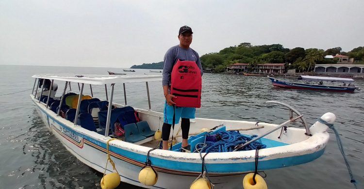 Además de los «tours» en el golfo de Fonseca, ofrece viajes hacia Honduras y Nicaragua.
