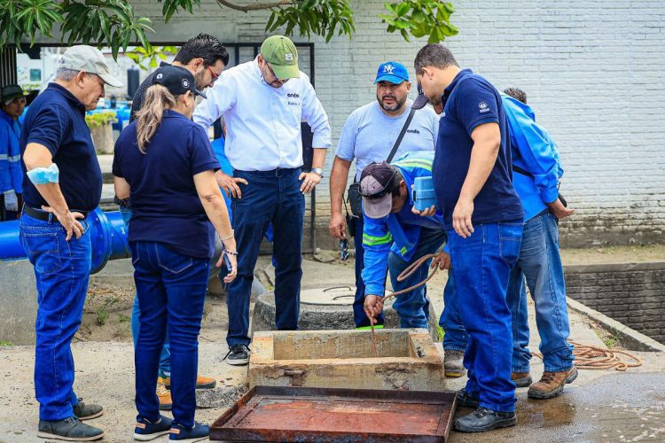 Las inspecciones evalúan condiciones del agua y de la infraestructura de cada planta. Foto: ANDA.