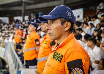 Equipos tácticos de Protección Civil, desplegados en los escenarios deportivos