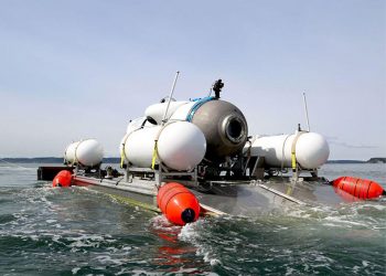 Barco noruego con robots se une a la búsqueda del sumergible desaparecido
