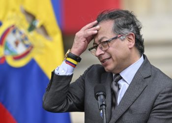 «Pagar por no matar»: presidente de Colombia propone polémico plan de seguridad