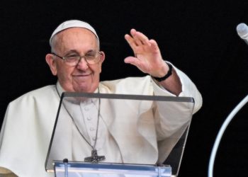 Jóvenes de todo el mundo esperan al papa Francisco en Lisboa