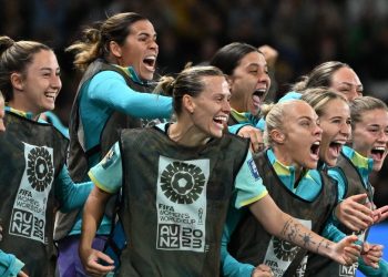Australia y Nigeria se clasifican para octavos de final del Mundial femenino