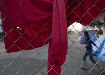 Muere adolescente guatemalteca mientras estaba bajo custodia de servicios migratorios en EE.UU.