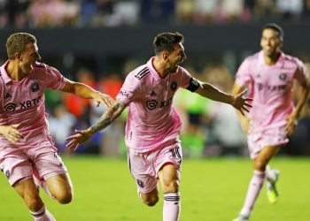 Messi da el triunfo a Inter Miami en un debut de ensueño