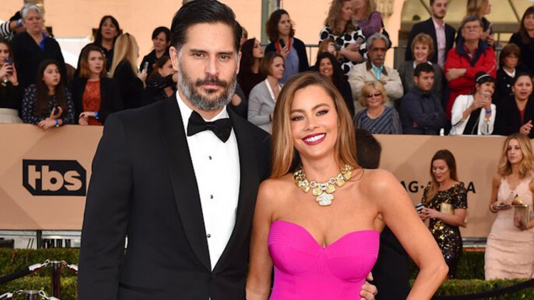 Joe Manganiello, left, and Sofia Vergara arrive at the 22nd annual Screen Actors Guild Awards at the Shrine Auditorium & Expo Hall on Saturday, Jan. 30, 2016, in Los Angeles. (Photo by Jordan Strauss/Invision/AP)