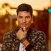 ¿Chayanne bailando «Torero» por las calles? Esta fue la pregunta que hizo el artista a sus fans