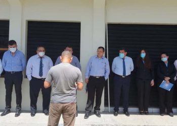 Capturan a nueve empleados de la Corte de Cuentas por favorecer a 45 alcaldías de la zona oriental