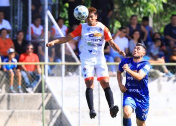 En duelo de poder a poder San Salvador y Cabañas empataron 1-1