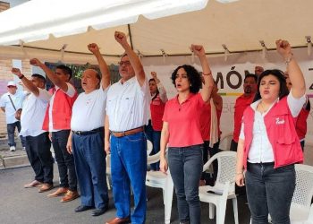 El FMLN aspira a ganar 14 diputados