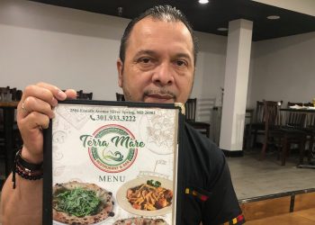Pizza con loroco es una sensación en Maryland
