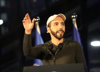 «La democracia se escribe de abajo hacia arriba»: presidente Nayib Bukele