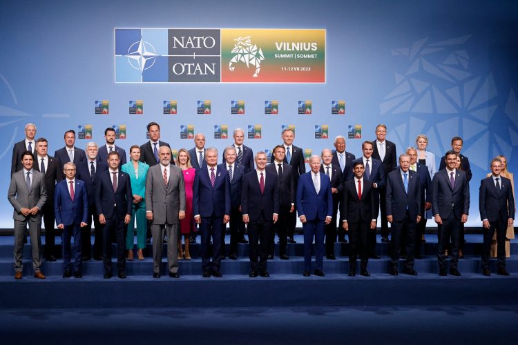 Los países tienen como objetivo hacer frente a las acciones militares de Rusia en Ucrania. Foto AFP.