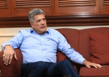 «El Salvador tiene un clima de negocios oportuno para cualquier inversión»: Carlos Valenciano
