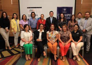 AmCham ampliará oferta laboral a personas con discapacidad