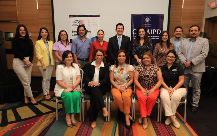 El Conaipd acompañará a las empresas en su proceso de adaptación a la normativa vigente.