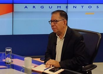 Eugenio Chicas: «Oposición va en tres bandas»