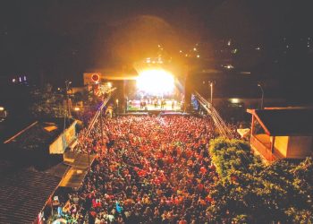 Garantizan seguridad en carnaval de Santa Ana