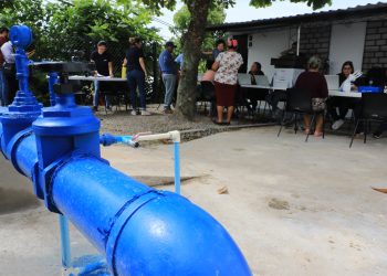 El FMLN y ARENA heredaron deuda a la ANDA de $118 millones