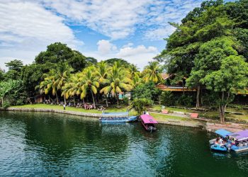 La laguna de Apastepeque, un destino perfecto para disfrutar en vacaciones