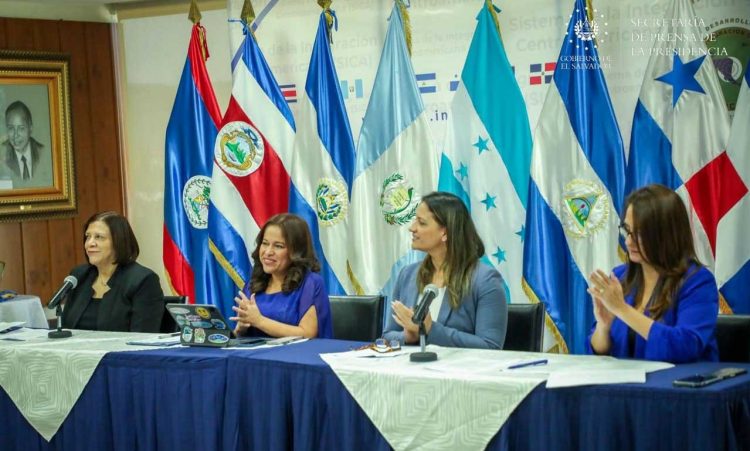 El Salvador recibió la presidencia pro témpore del Consejo Centroamericano de Turismo (CCT).
