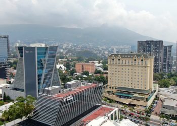 Banco Mundial eleva clasificación económica de El Salvador