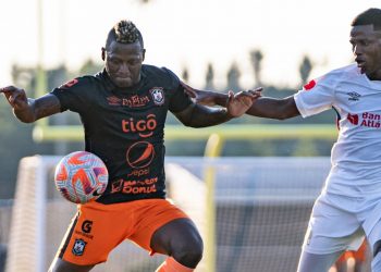 Águila cayó en los tres amistosos contra Olimpia