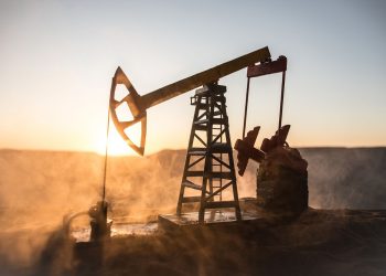 El petróleo vuelve a subir por séptima vez en ocho sesiones