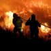 Tercer bombero muere en incendios forestales en Canadá