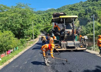 Carretera entre Intipucá y Chirilagua tiene avance del 47 %
