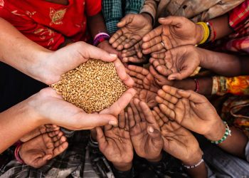 Número de personas con hambre se estabilizó en 2022, pero sigue muy elevado
